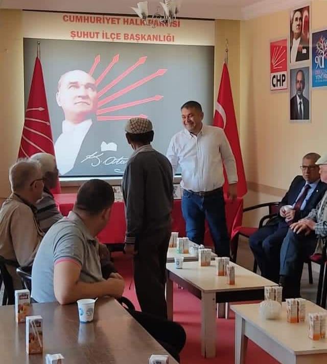 Şuhut